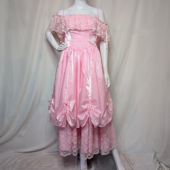 Vintage Dresses & Skirts - Vintage 70s Pink Iridescent Taffeta & Lace Off Shoulder Ball Gown Fairy Princess